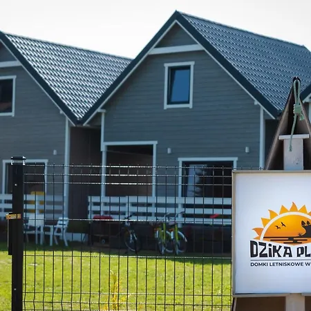 Dzika Plaza Hébergement de vacances